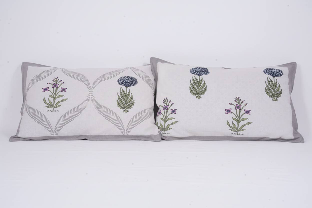 White and Blue floral bed sheet - Emenaura