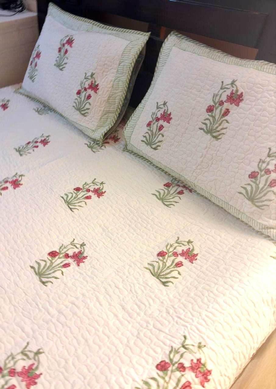 White Floral Cotton Mulmul Lined Bedcover