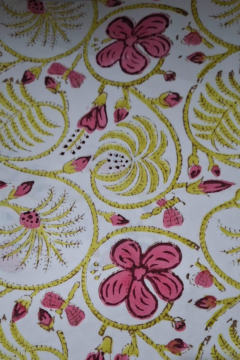 Yellow–Pink Floral Percale Cotton Bedsheet - Emenaura