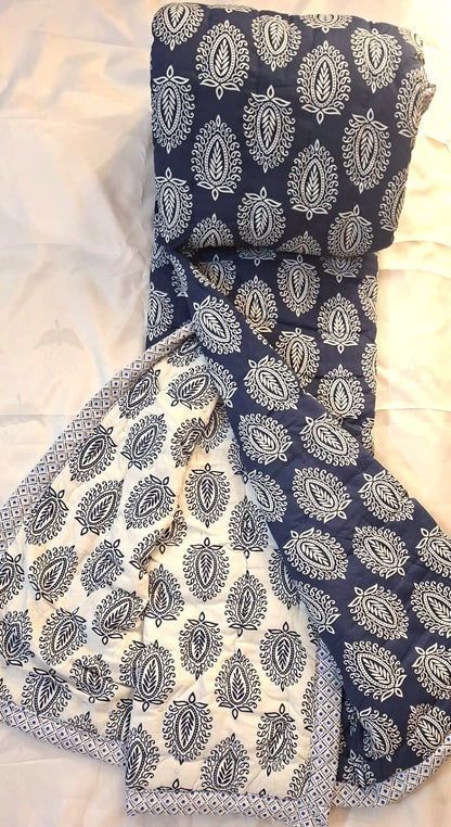 Blue & White Hand Block Cotton Quilt - Emenaura