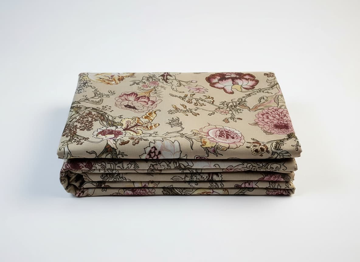 Vintage Garden Cotton Bedsheet - Emenaura