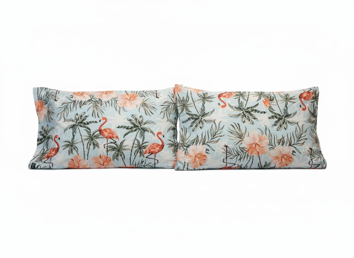 Flamingo Palm Luxe Sateen Bedsheet - Emenaura