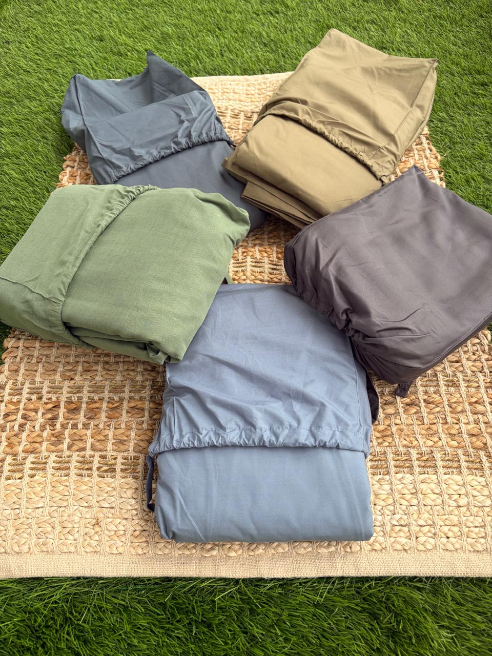 Emenaura — The Golden Edit (One Suvin Cotton Fitted Bedsheet + One Table Cloth + One Dohar + A Cute Gift)